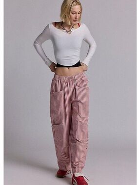 NWT retail$69 sizeXS#UrbanOutfittersBDG red and white Striped Wide-Leg Pants